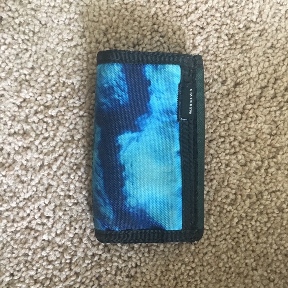 Velcro Quiksilver wallet